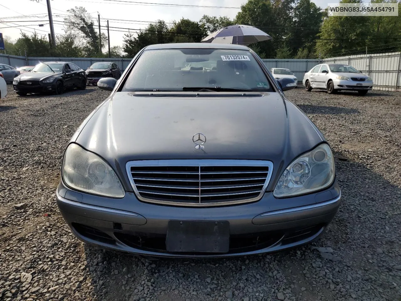 2005 Mercedes-Benz S 430 4Matic VIN: WDBNG83J65A454791 Lot: 70132074