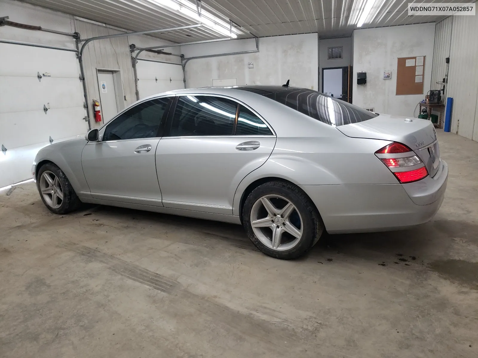 2007 Mercedes-Benz S 550 VIN: WDDNG71X07A052857 Lot: 38213714