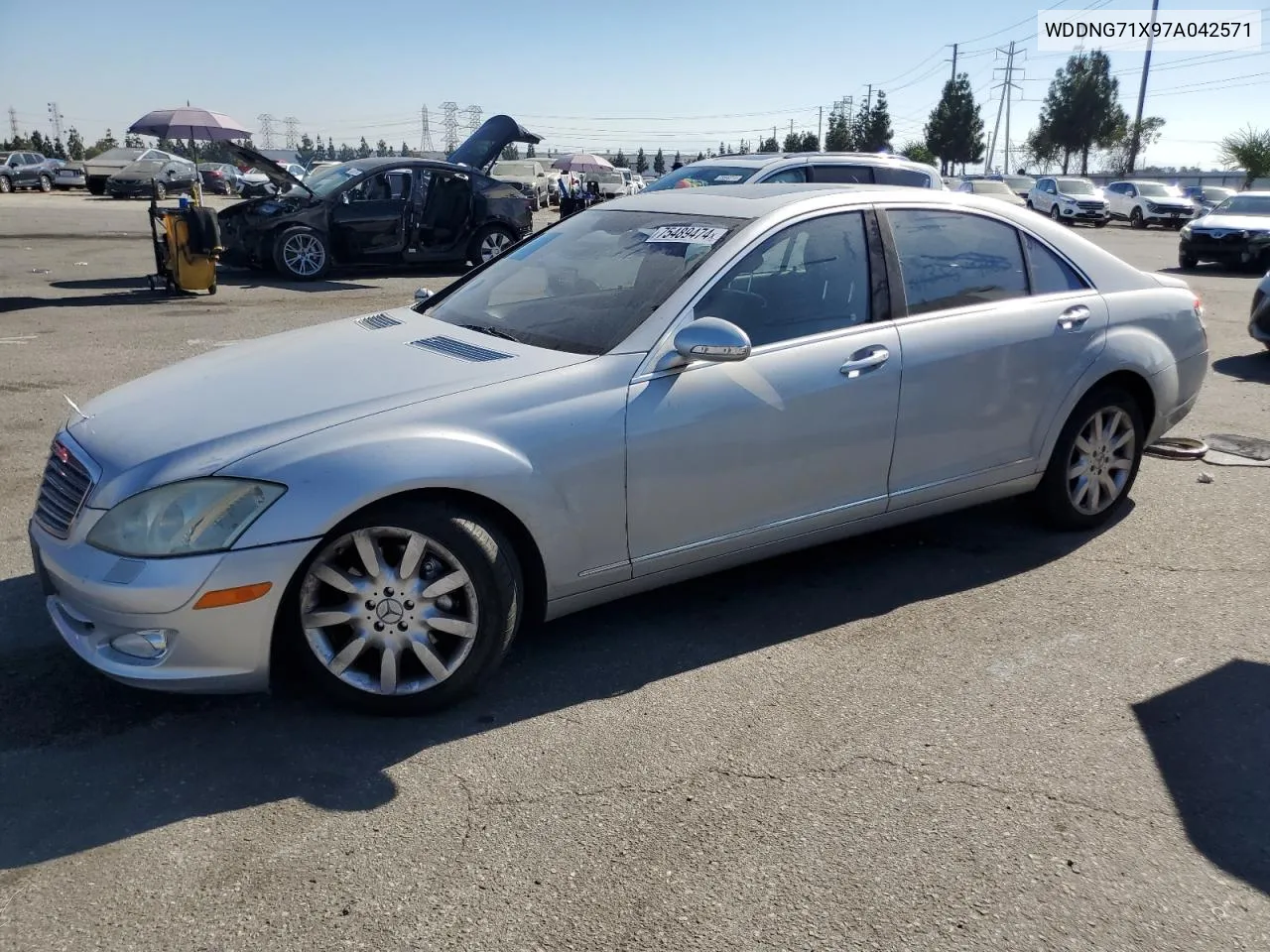 2007 Mercedes-Benz S 550 VIN: WDDNG71X97A042571 Lot: 75489474