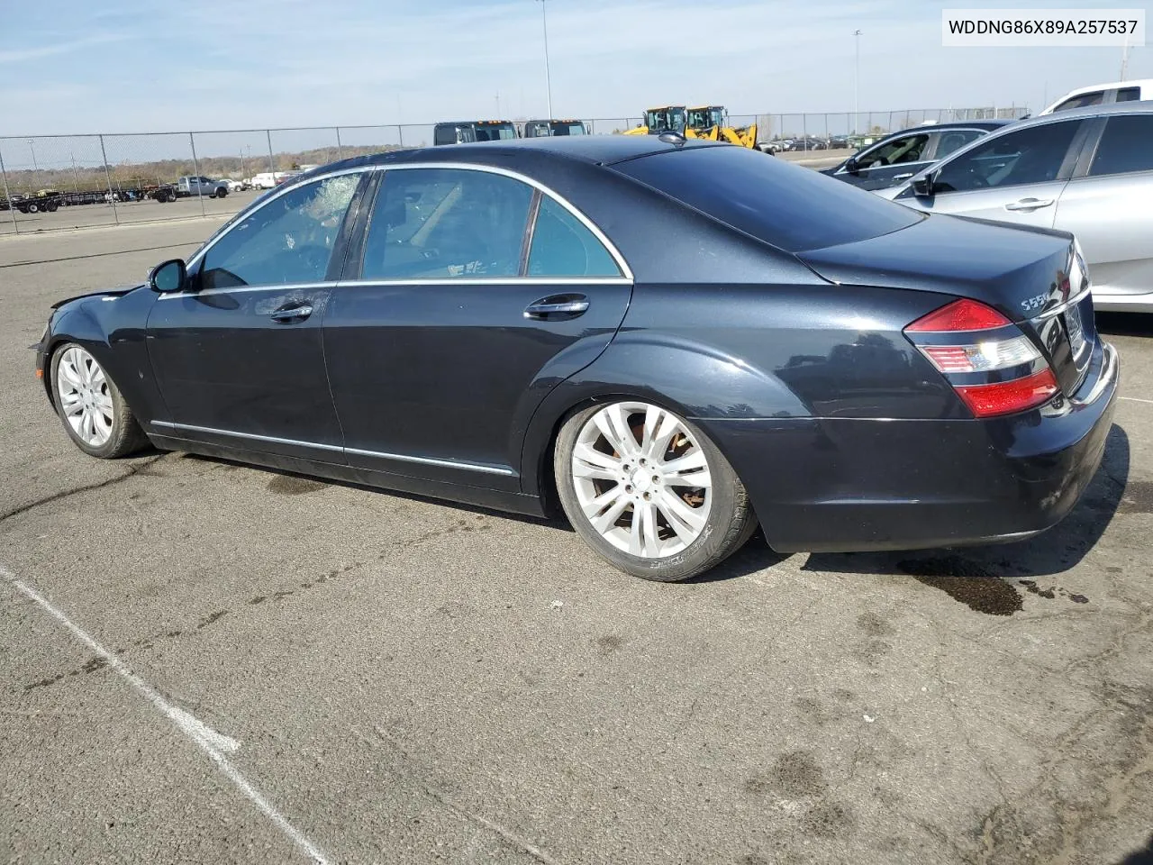 WDDNG86X89A257537 2009 Mercedes-Benz S 550 4Matic