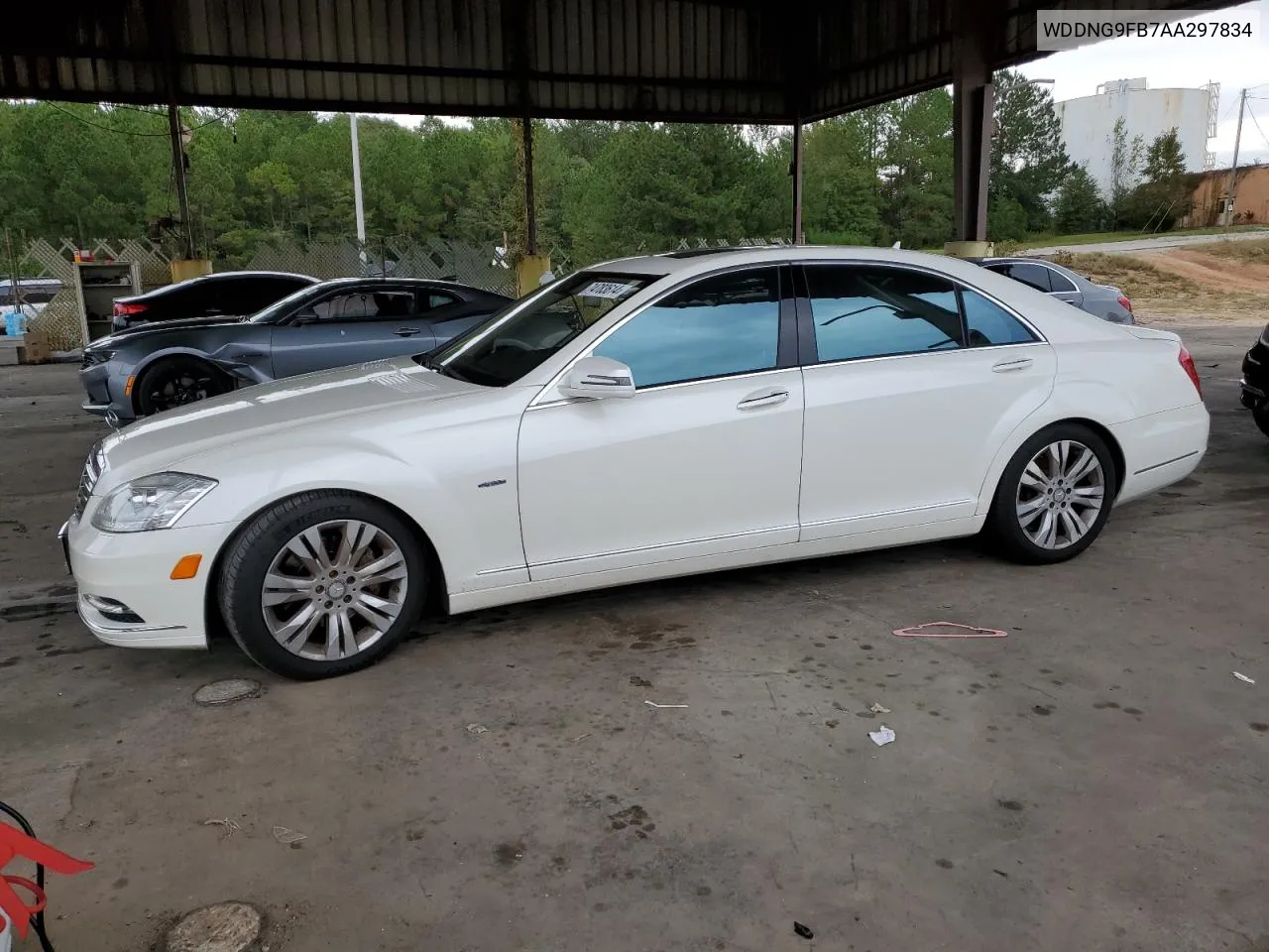 2010 Mercedes-Benz S 400 VIN: WDDNG9FB7AA297834 Lot: 74783614