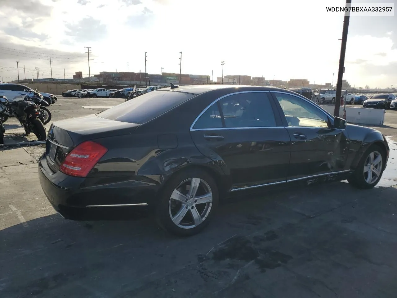 2010 Mercedes-Benz S 550 VIN: WDDNG7BBXAA332957 Lot: 80523214