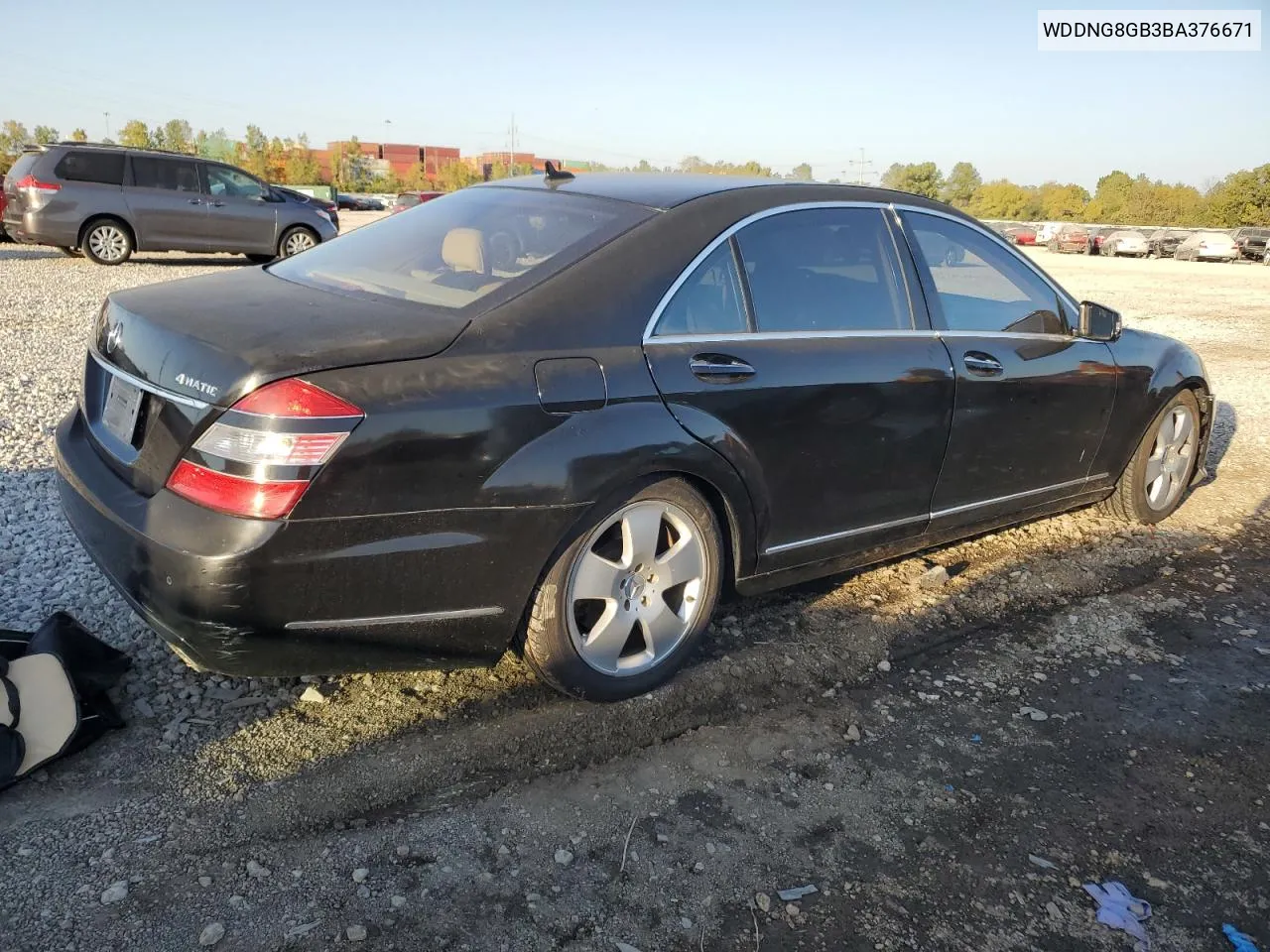 2011 Mercedes-Benz S 550 4Matic VIN: WDDNG8GB3BA376671 Lot: 75897934