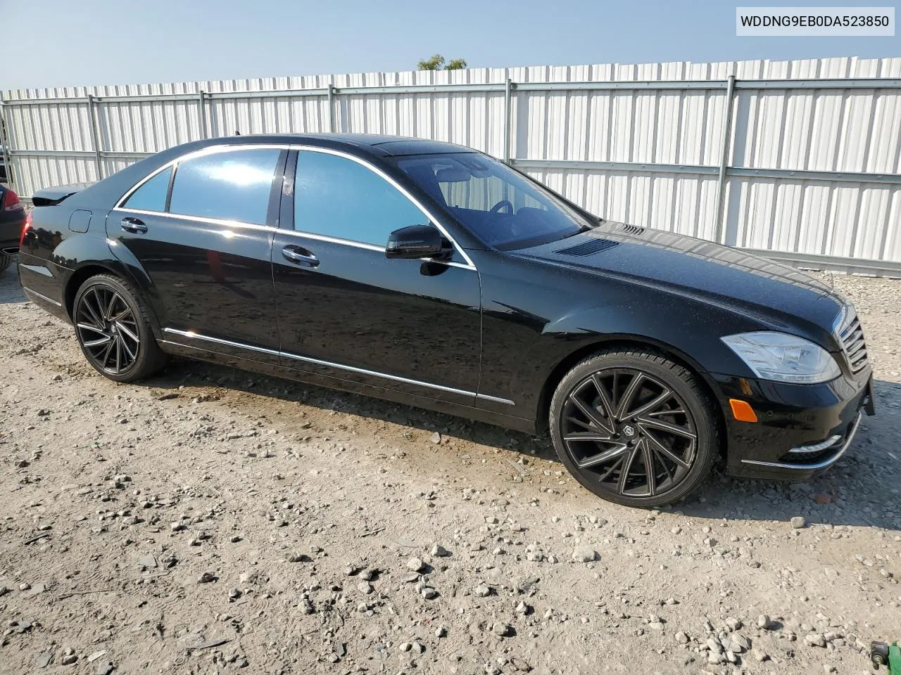 2013 Mercedes-Benz S 550 4Matic VIN: WDDNG9EB0DA523850 Lot: 71463564