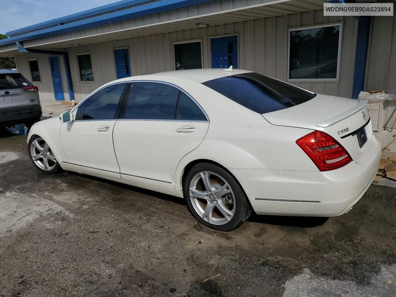 2013 Mercedes-Benz S 550 4Matic VIN: WDDNG9EB9DA523894 Lot: 75023904