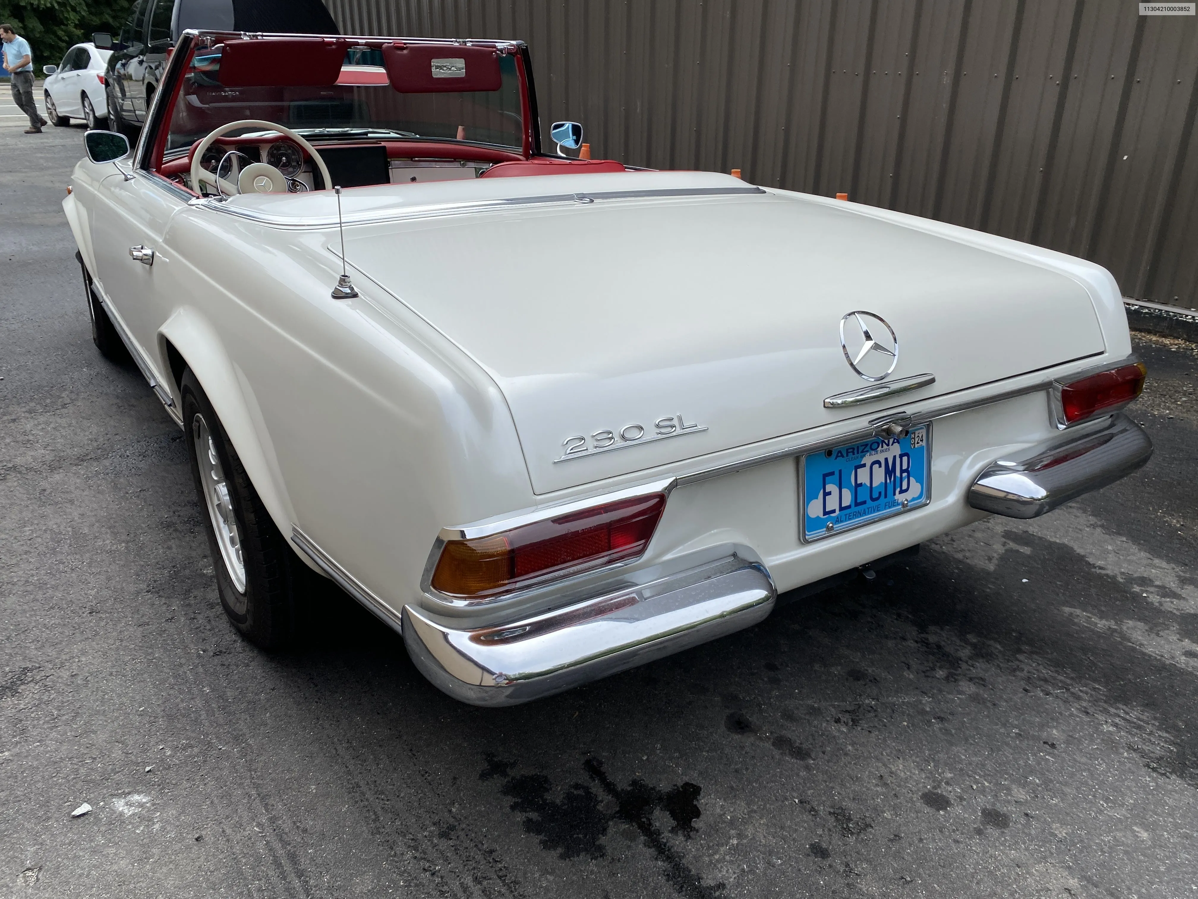 1964 Mercedes-Benz 230 Sl VIN: 11304210003852 Lot: 69222314