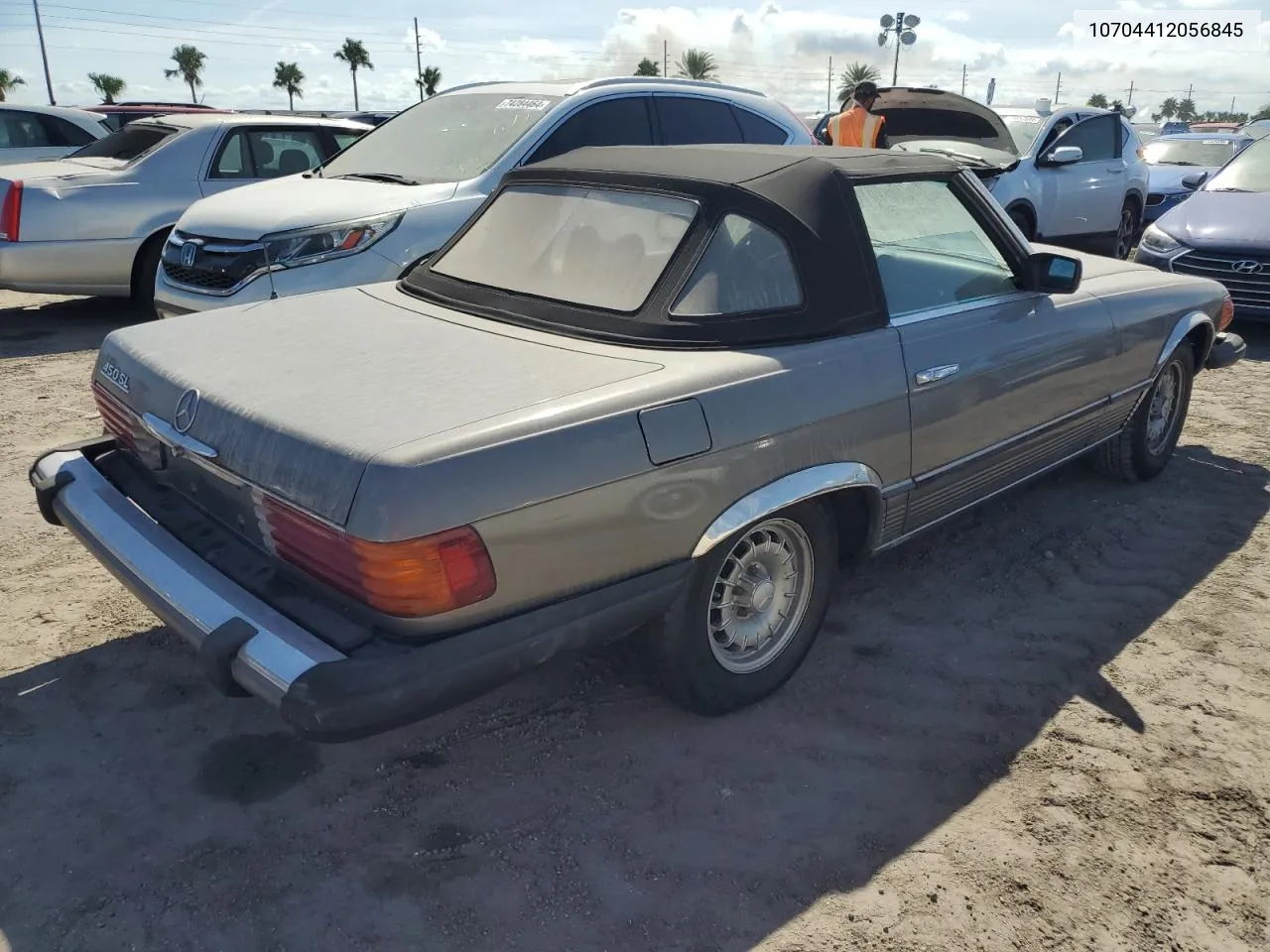 1979 Mercedes-Benz 450 Sl VIN: 10704412056845 Lot: 74874294