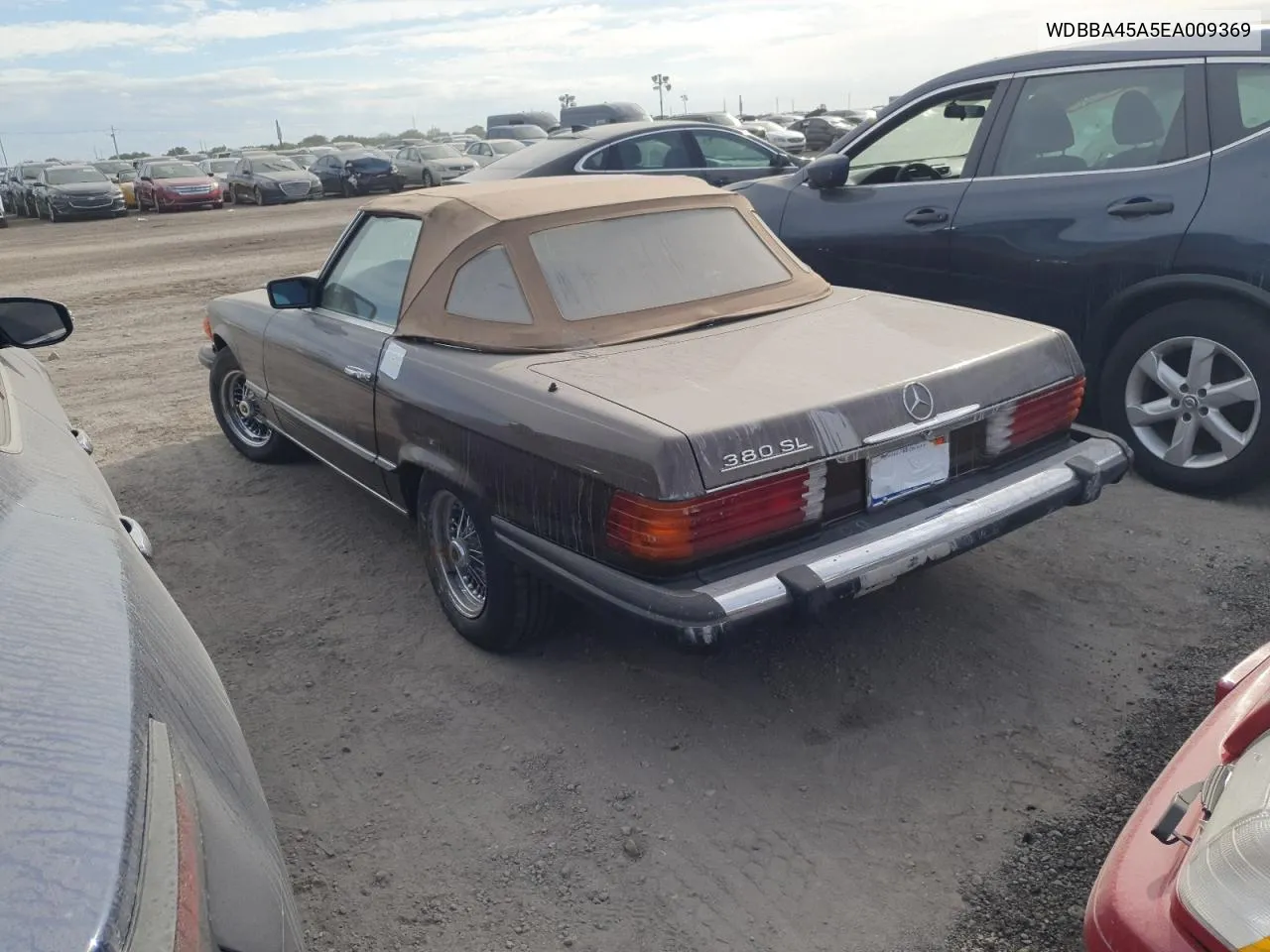 1984 Mercedes-Benz 380 Sl VIN: WDBBA45A5EA009369 Lot: 74363674