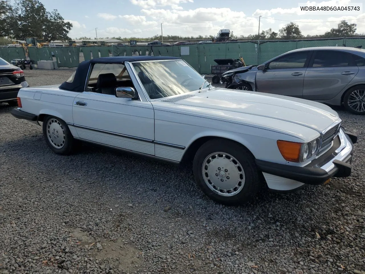 1986 Mercedes-Benz 560 Sl VIN: WDBBA48D6GA045743 Lot: 78776564