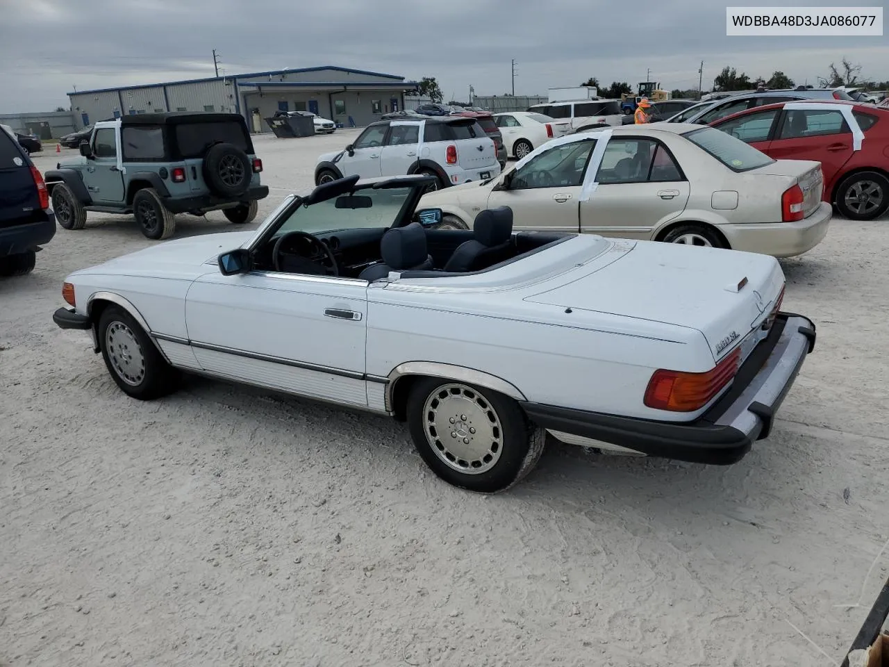 1988 Mercedes-Benz 560 Sl VIN: WDBBA48D3JA086077 Lot: 77017824