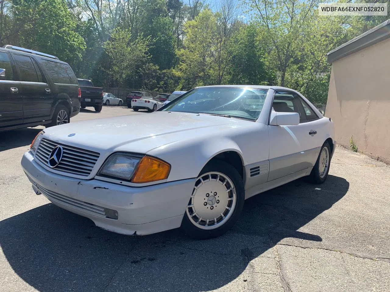 1992 Mercedes-Benz 500 Sl VIN: WDBFA66EXNF052820 Lot: 74695194