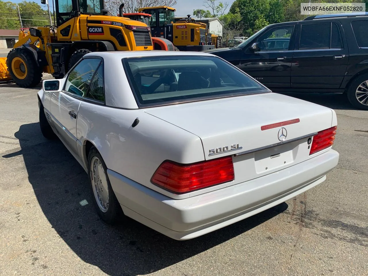 1992 Mercedes-Benz 500 Sl VIN: WDBFA66EXNF052820 Lot: 74695194