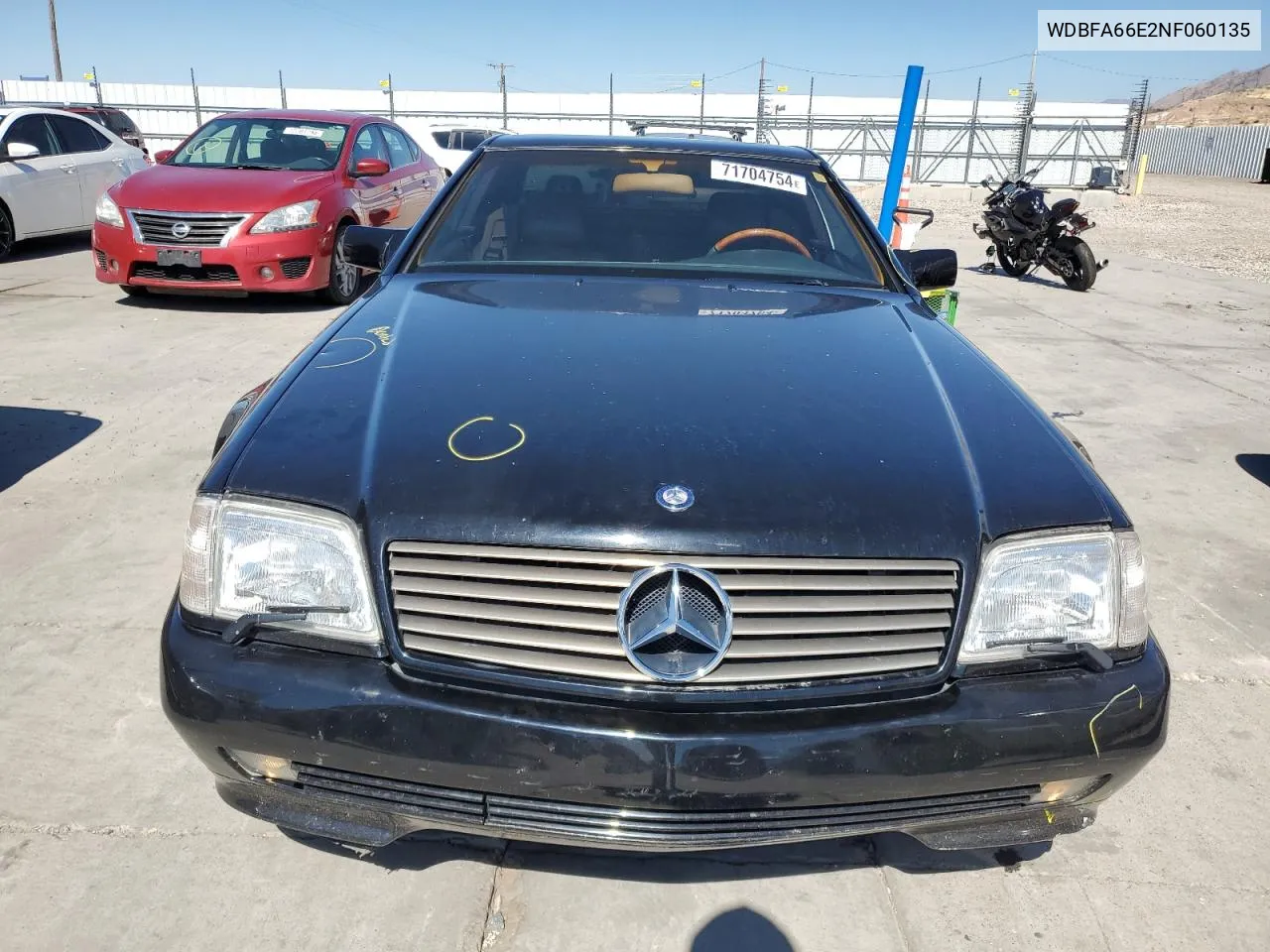 1992 Mercedes-Benz 500 Sl VIN: WDBFA66E2NF060135 Lot: 79461394