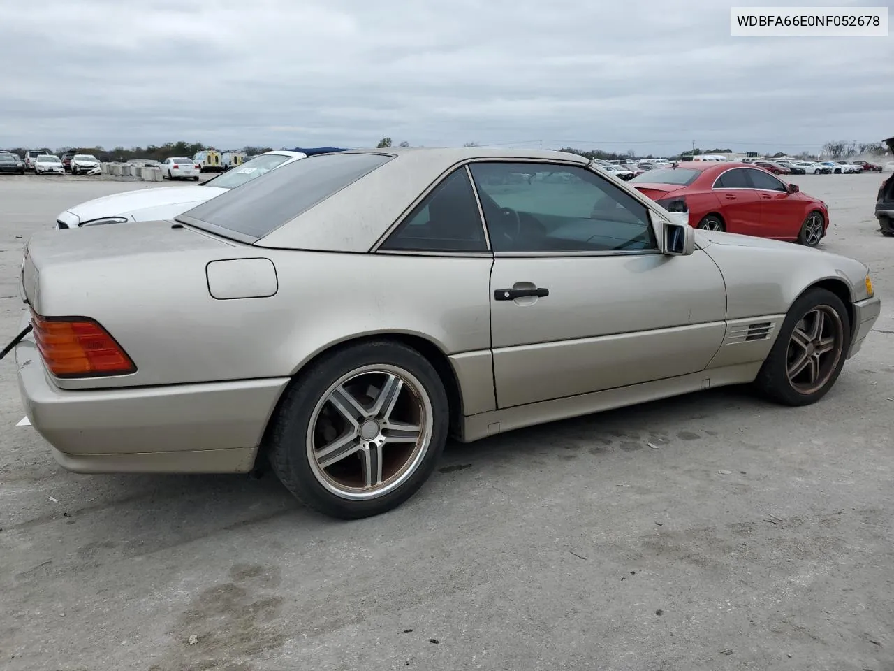 1992 Mercedes-Benz 500 Sl VIN: WDBFA66E0NF052678 Lot: 80767464