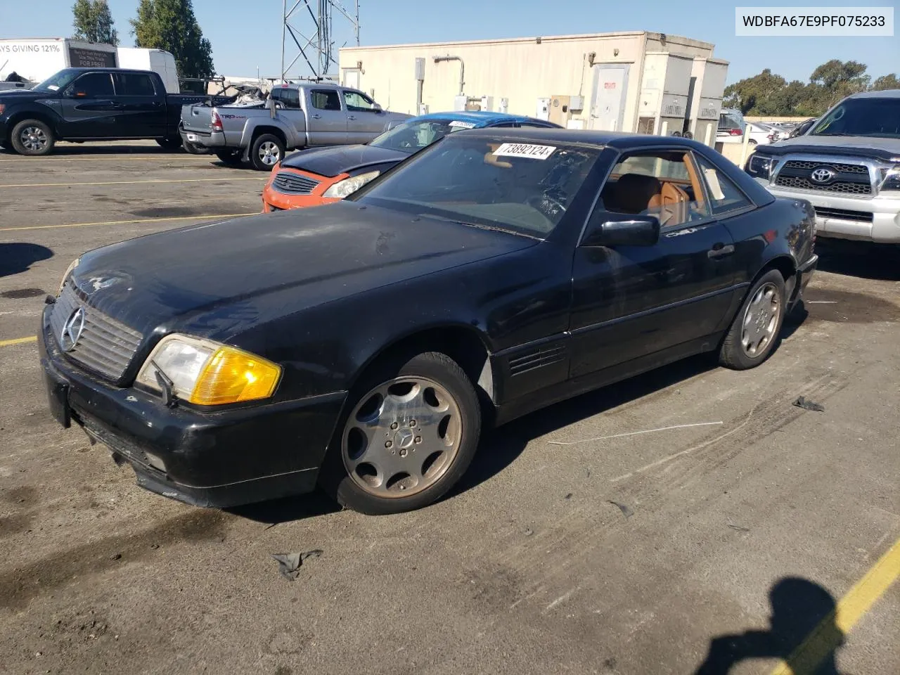 1993 Mercedes-Benz 500 Sl VIN: WDBFA67E9PF075233 Lot: 73892124