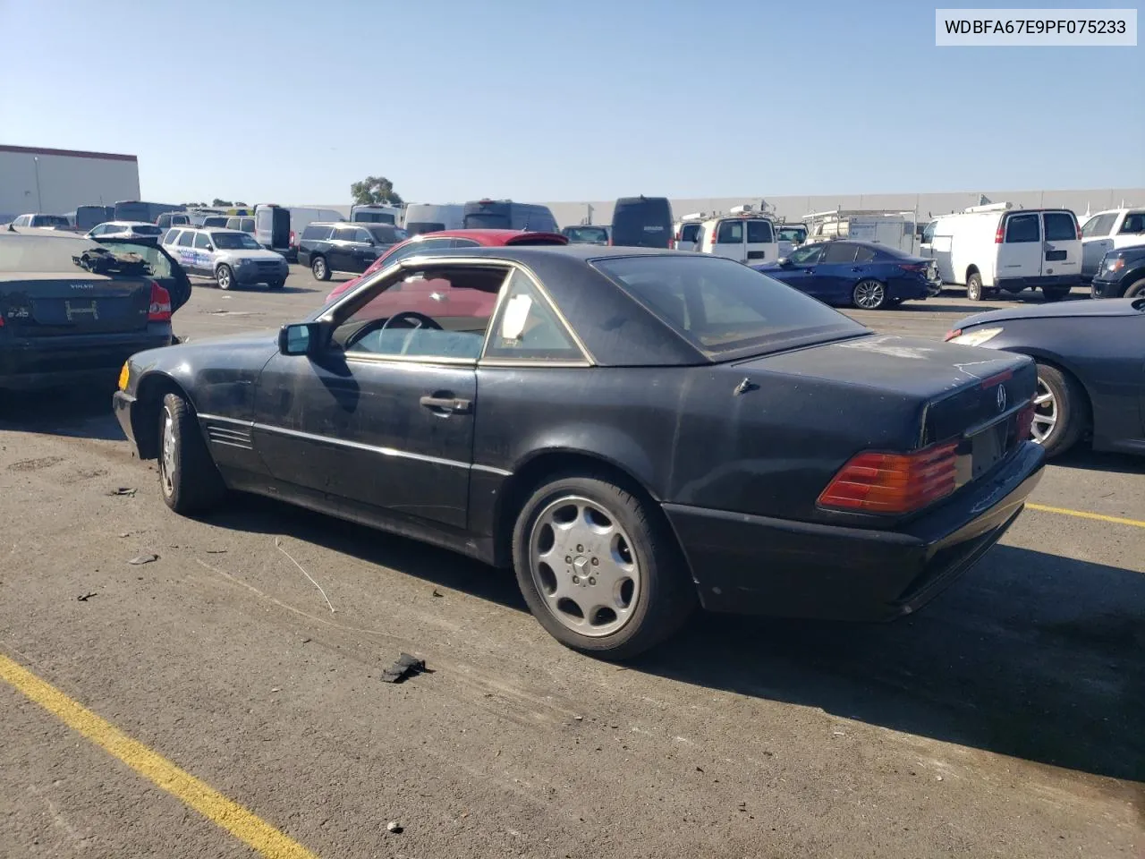 1993 Mercedes-Benz 500 Sl VIN: WDBFA67E9PF075233 Lot: 73892124