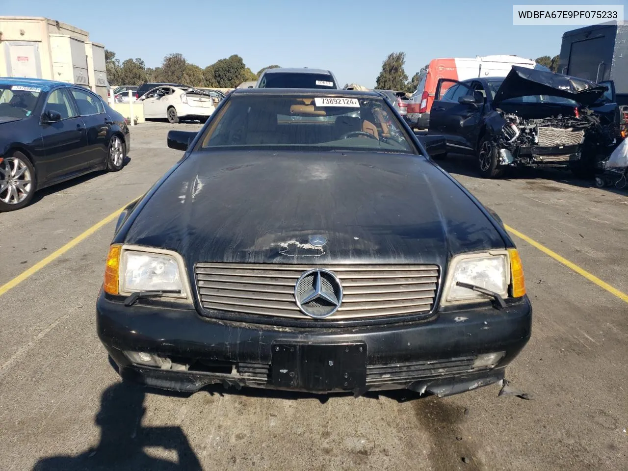 1993 Mercedes-Benz 500 Sl VIN: WDBFA67E9PF075233 Lot: 73892124