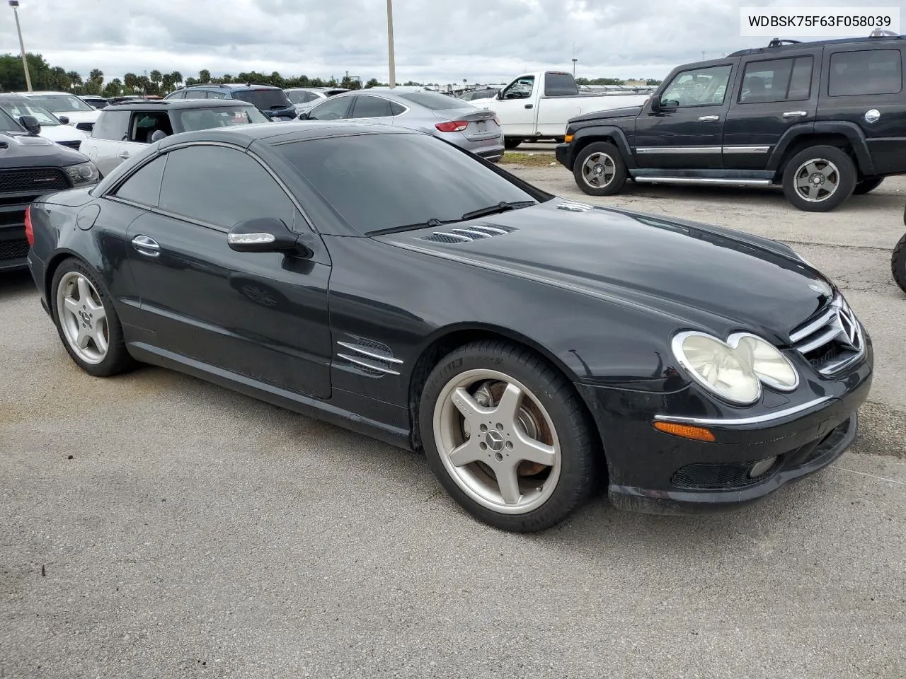 2003 Mercedes-Benz Sl 500R VIN: WDBSK75F63F058039 Lot: 75082314