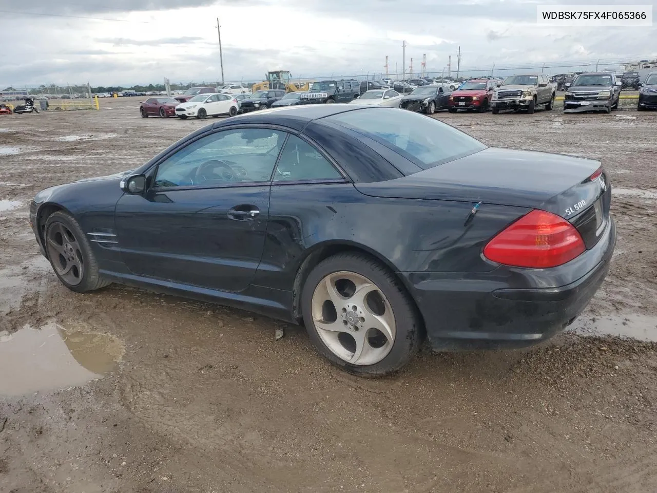 2004 Mercedes-Benz Sl 500 VIN: WDBSK75FX4F065366 Lot: 70317544