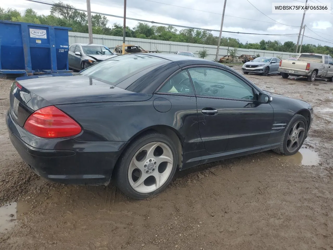 2004 Mercedes-Benz Sl 500 VIN: WDBSK75FX4F065366 Lot: 70317544