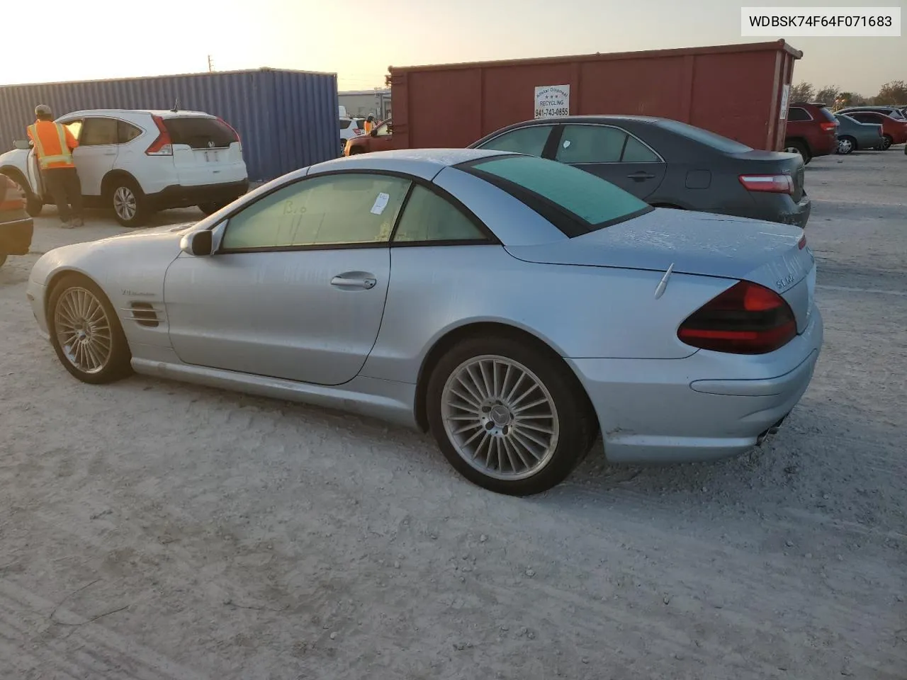 2004 Mercedes-Benz Sl 55 Amg VIN: WDBSK74F64F071683 Lot: 75084534