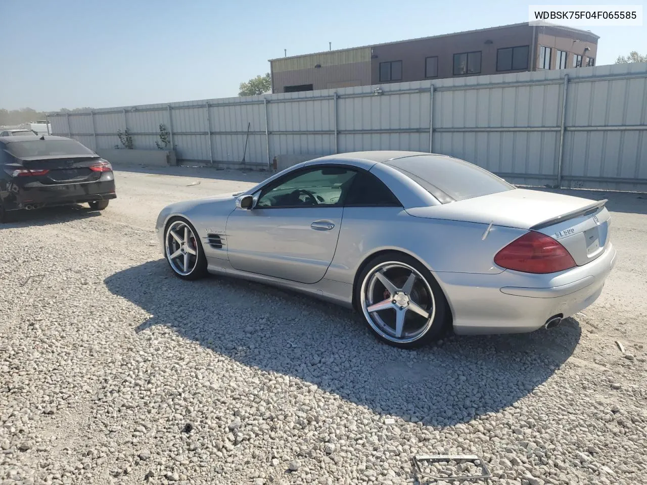 2004 Mercedes-Benz Sl 500 VIN: WDBSK75F04F065585 Lot: 75500314