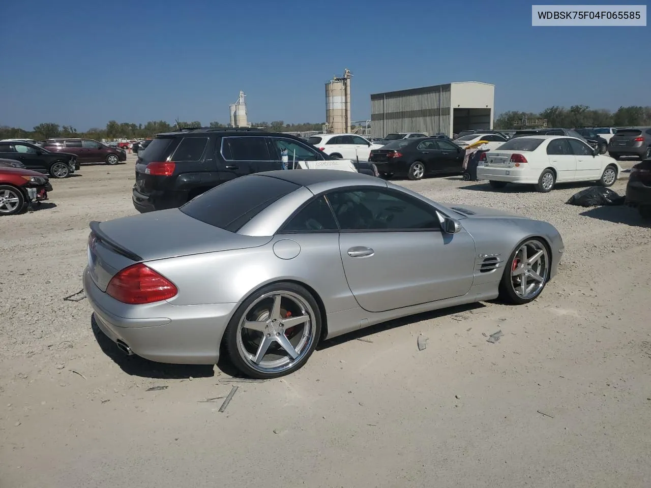 2004 Mercedes-Benz Sl 500 VIN: WDBSK75F04F065585 Lot: 75500314