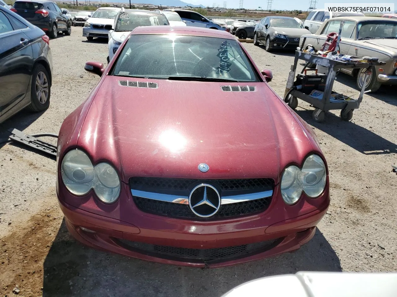 2004 Mercedes-Benz Sl 500 VIN: WDBSK75F94F071014 Lot: 76405944