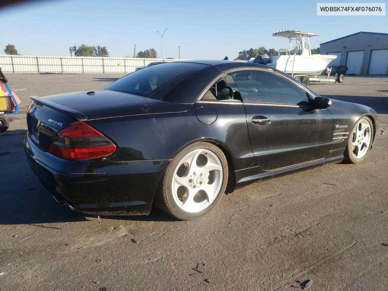 2004 Mercedes-Benz Sl 55 Amg VIN: WDBSK74FX4F076076 Lot: 77790544