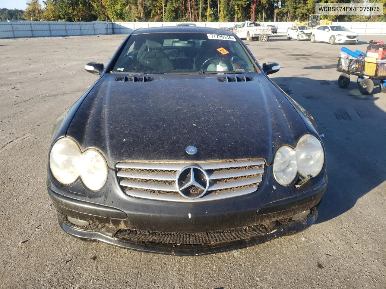 2004 Mercedes-Benz Sl 55 Amg VIN: WDBSK74FX4F076076 Lot: 77790544