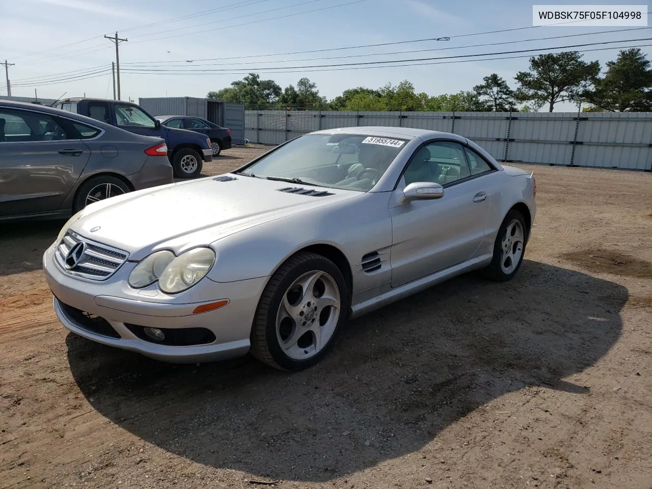 2005 Mercedes-Benz Sl 500 VIN: WDBSK75F05F104998 Lot: 51955744