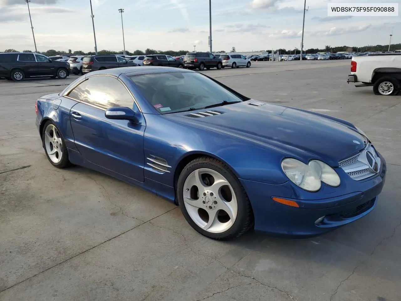 2005 Mercedes-Benz Sl 500 VIN: WDBSK75F95F090888 Lot: 78205234