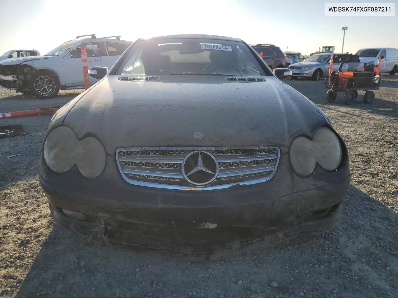 2005 Mercedes-Benz Sl 55 Amg VIN: WDBSK74FX5F087211 Lot: 79300514