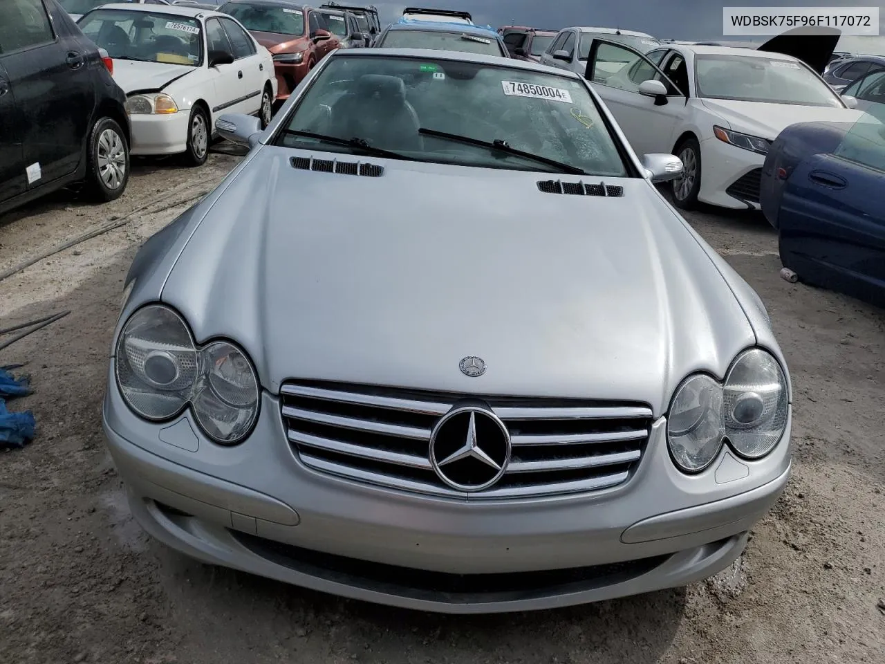 2006 Mercedes-Benz Sl 500 VIN: WDBSK75F96F117072 Lot: 74850004