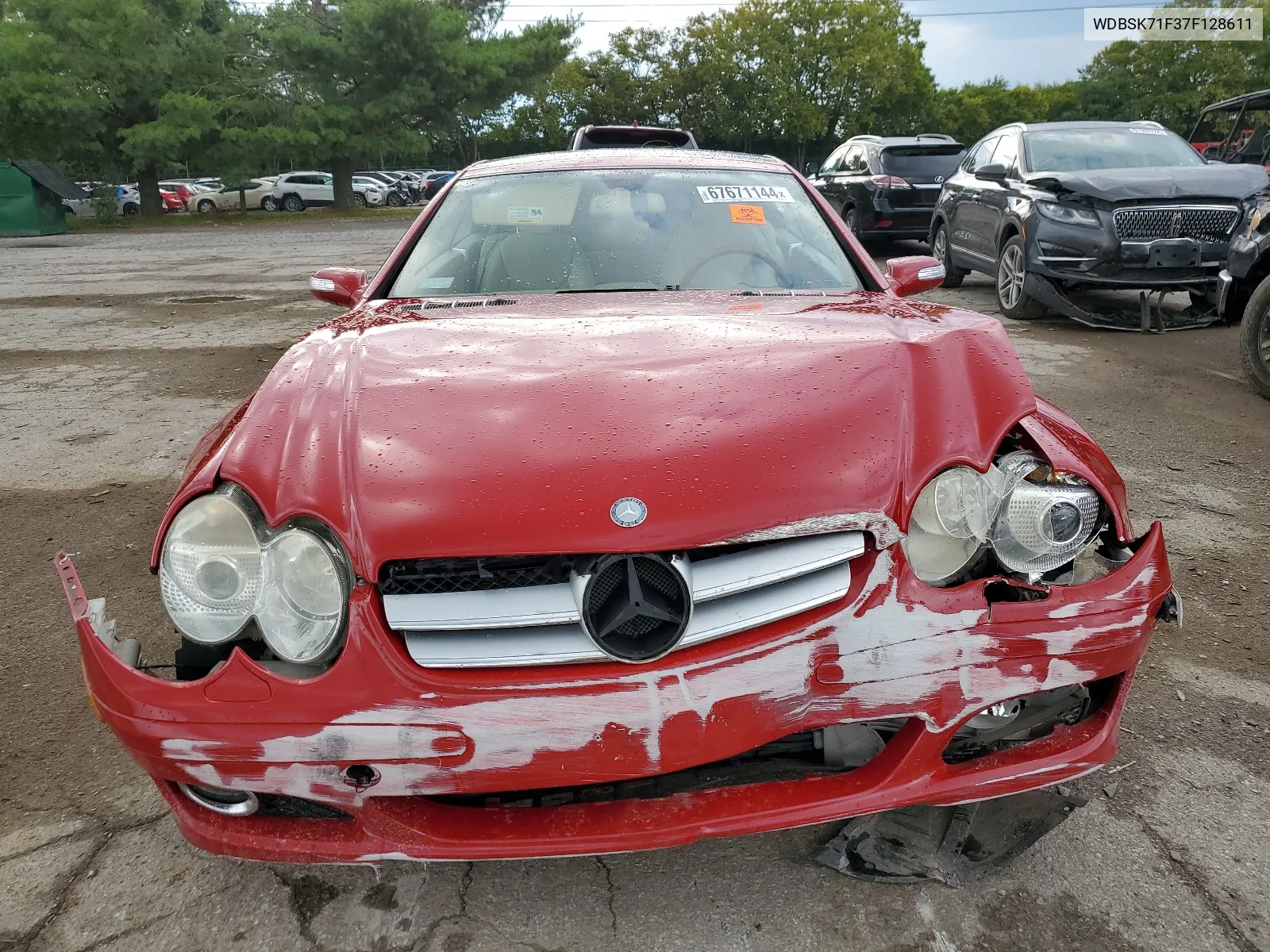 2007 Mercedes-Benz Sl 550 VIN: WDBSK71F37F128611 Lot: 67671144