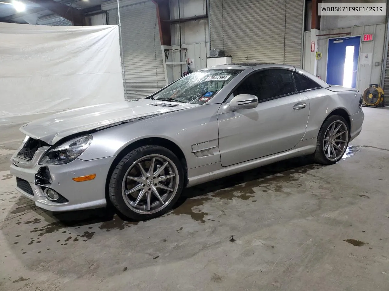 2009 Mercedes-Benz Sl 550 VIN: WDBSK71F99F142919 Lot: 75442994