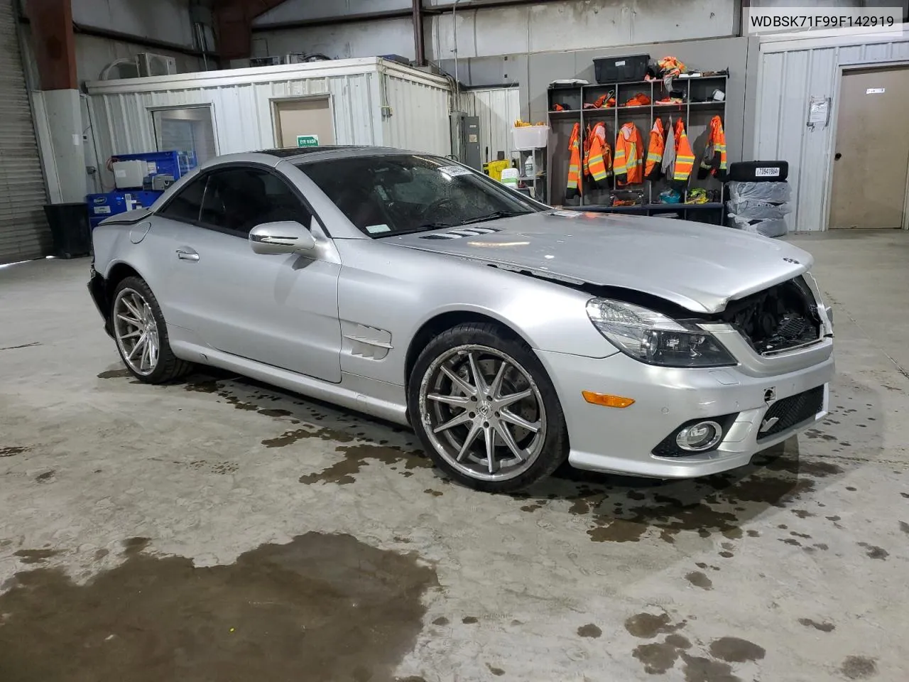 2009 Mercedes-Benz Sl 550 VIN: WDBSK71F99F142919 Lot: 75442994