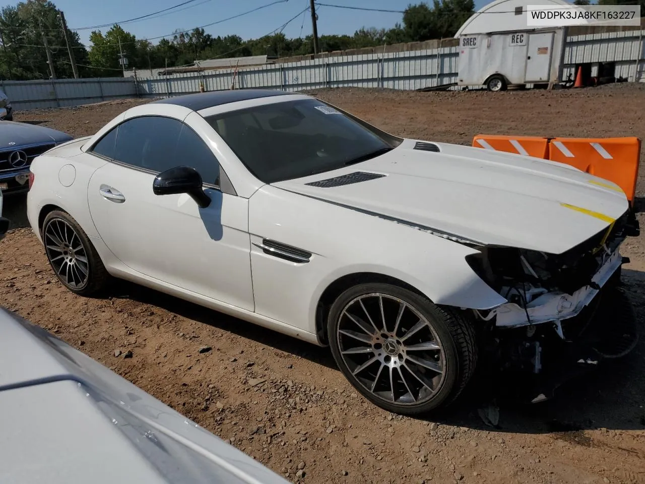 2019 Mercedes-Benz Slc 300 VIN: WDDPK3JA8KF163227 Lot: 71080094