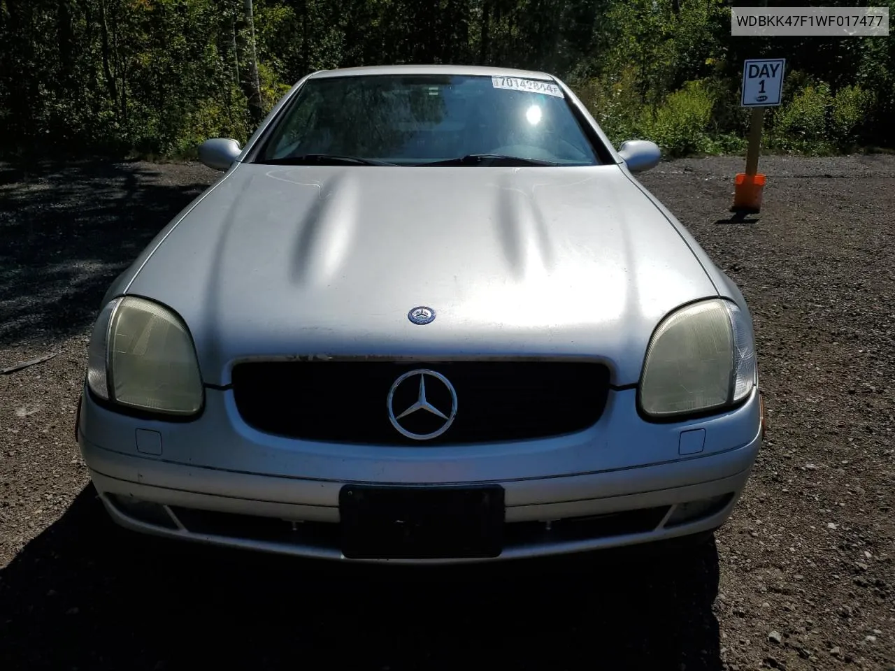 1998 Mercedes-Benz Slk 230 Kompressor VIN: WDBKK47F1WF017477 Lot: 70142844