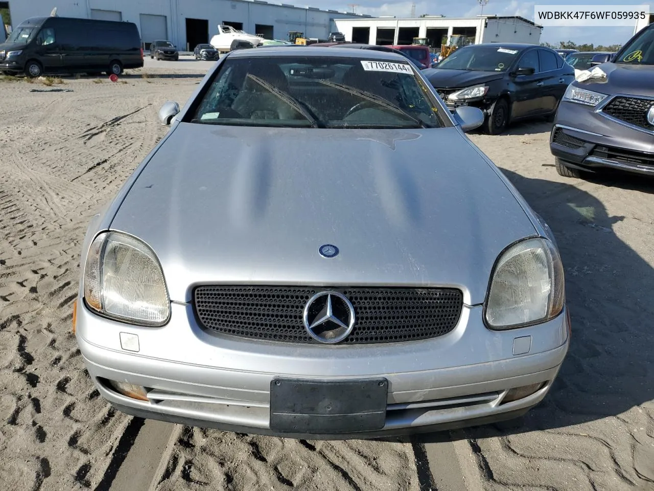 1998 Mercedes-Benz Slk 230 Kompressor VIN: WDBKK47F6WF059935 Lot: 77026144