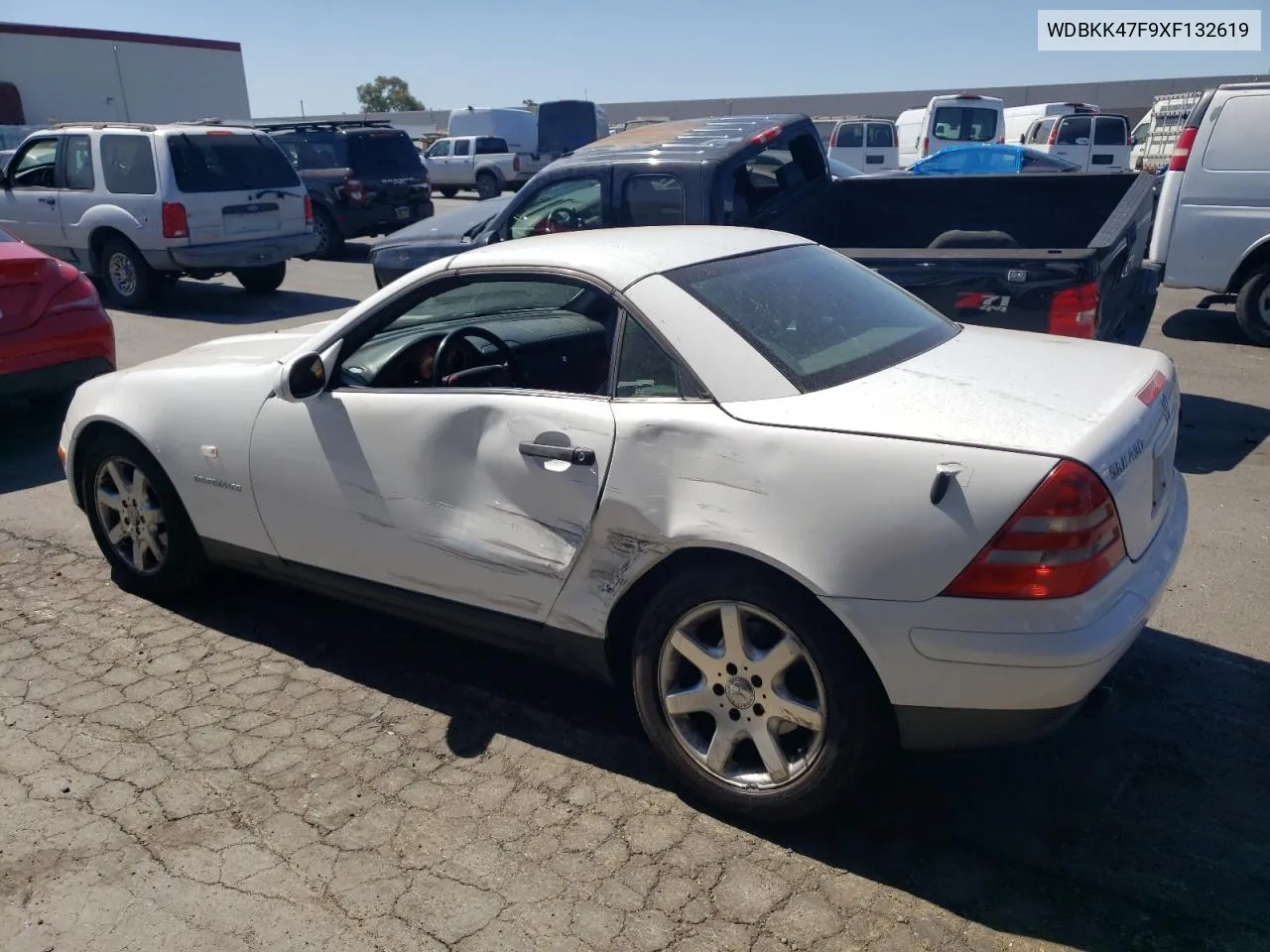 1999 Mercedes-Benz Slk 230 Kompressor VIN: WDBKK47F9XF132619 Lot: 70048594