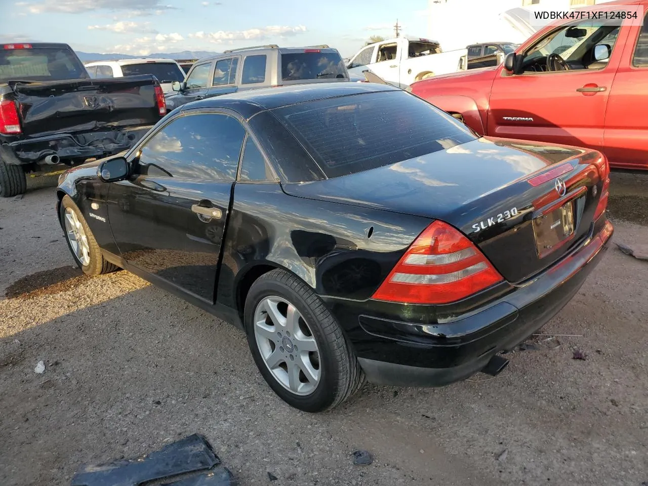 1999 Mercedes-Benz Slk 230 Kompressor VIN: WDBKK47F1XF124854 Lot: 73160604