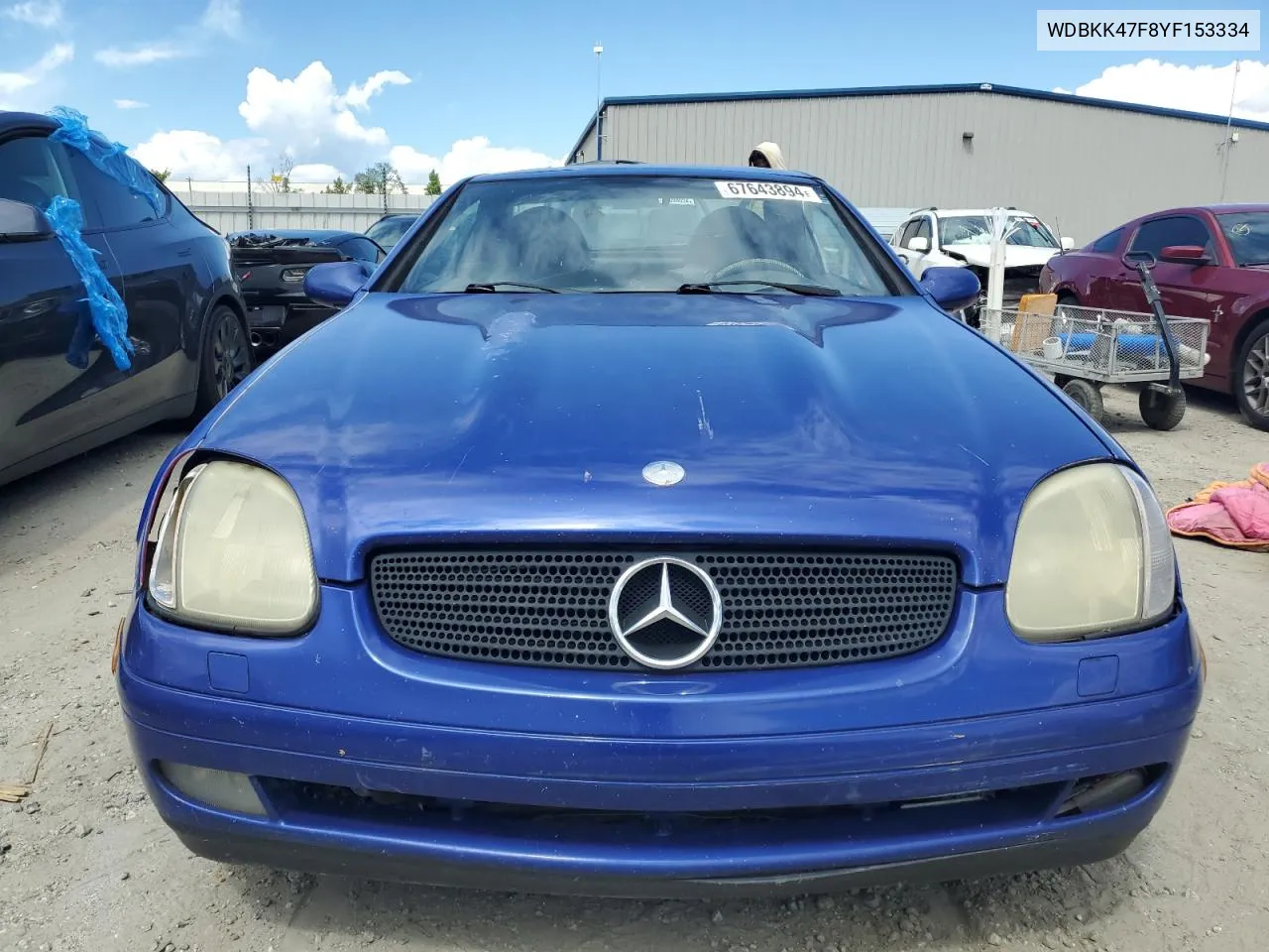 2000 Mercedes-Benz Slk 230 Kompressor VIN: WDBKK47F8YF153334 Lot: 67643894