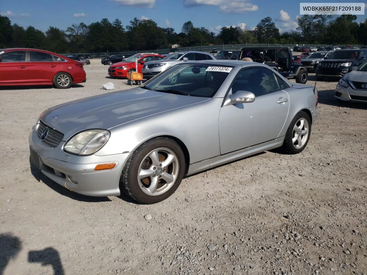 2001 Mercedes-Benz Slk 320 VIN: WDBKK65F21F209188 Lot: 74171374