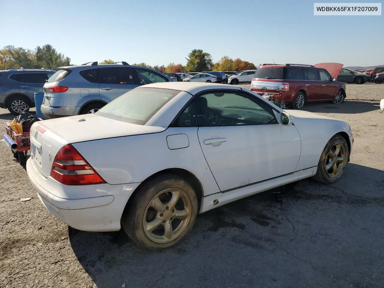 WDBKK65FX1F207009 2001 Mercedes-Benz Slk 320