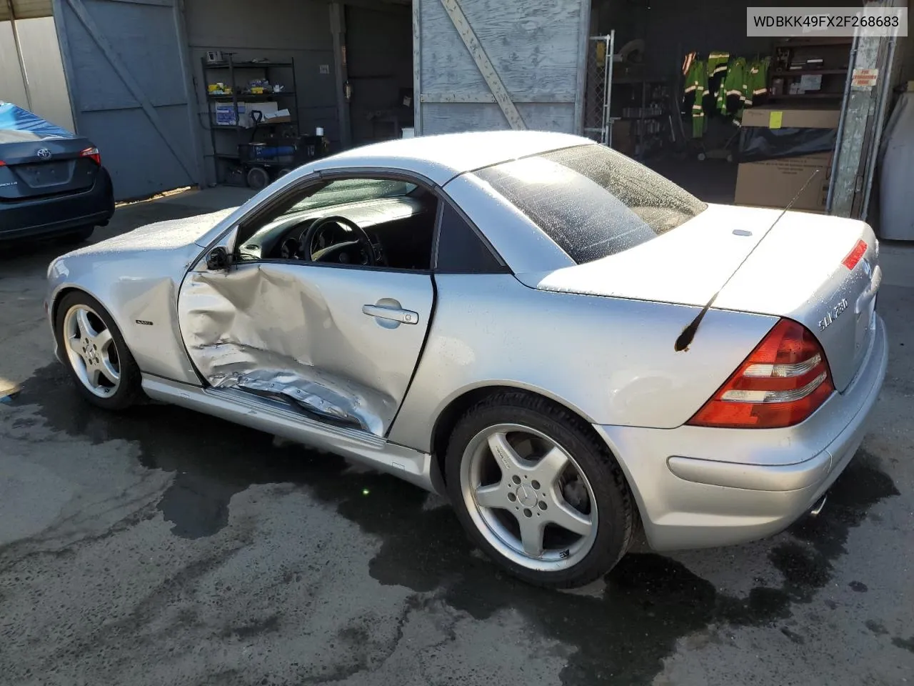 2002 Mercedes-Benz Slk 230 Kompressor VIN: WDBKK49FX2F268683 Lot: 68705174