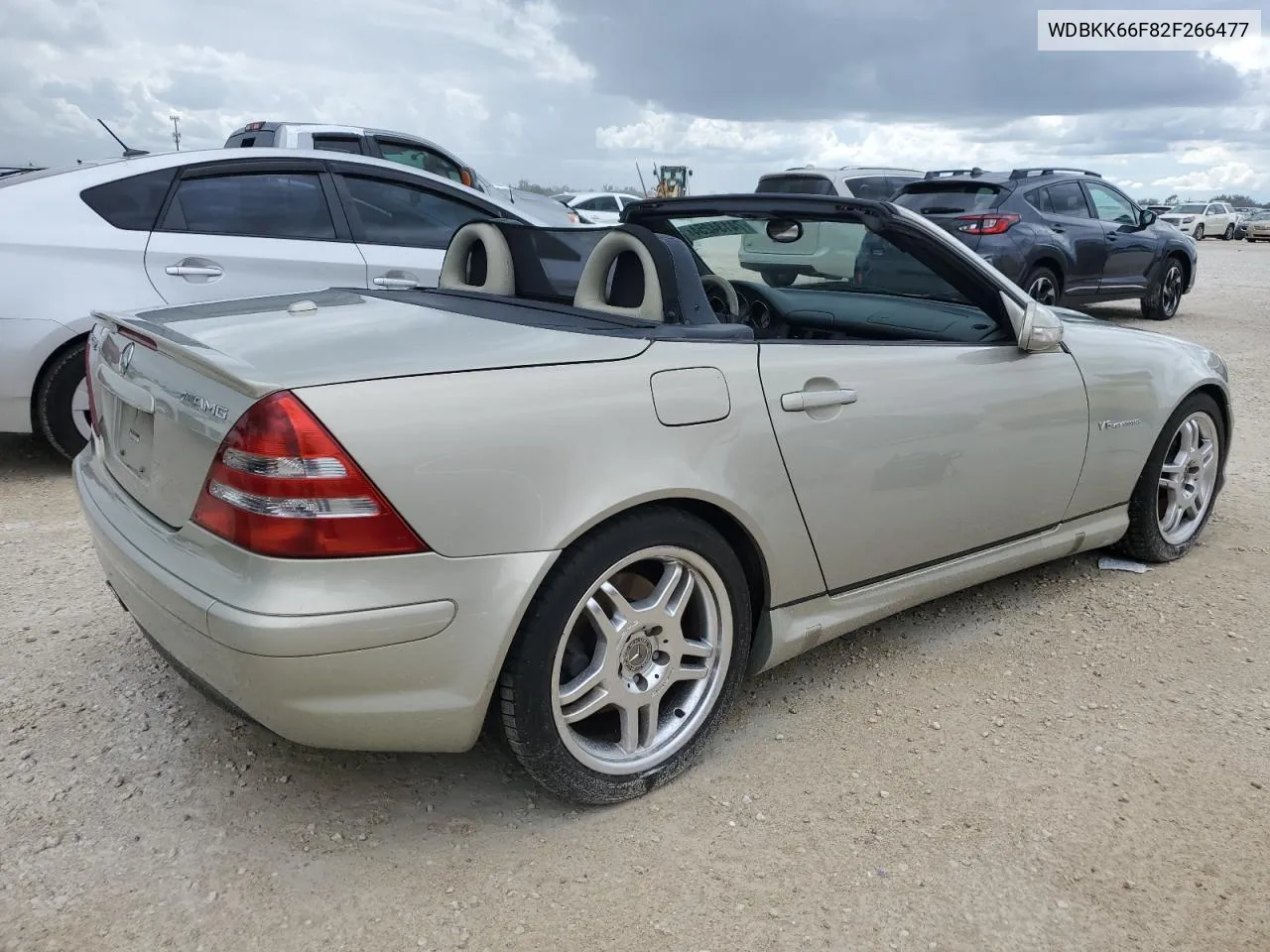 2002 Mercedes-Benz Slk 32 Amg Kompressor VIN: WDBKK66F82F266477 Lot: 74134254