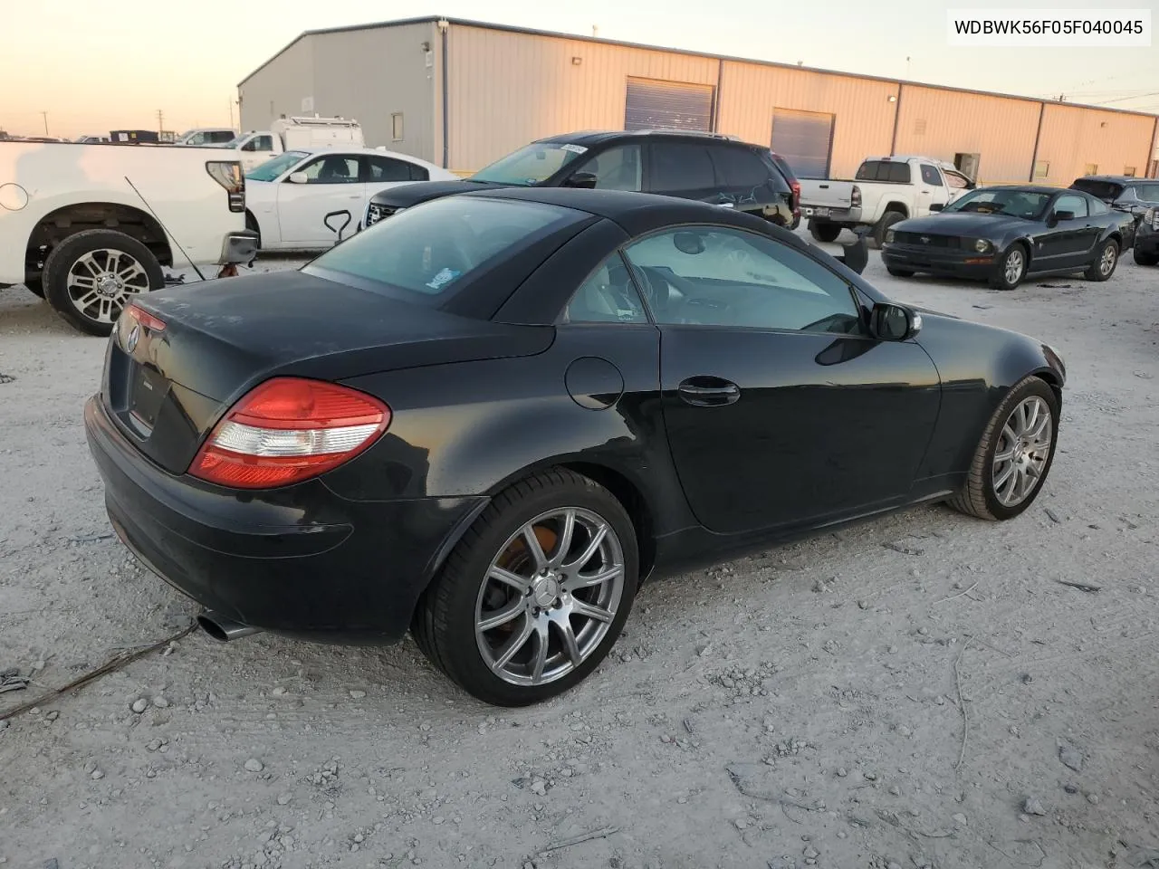 2005 Mercedes-Benz Slk 350 VIN: WDBWK56F05F040045 Lot: 72452654