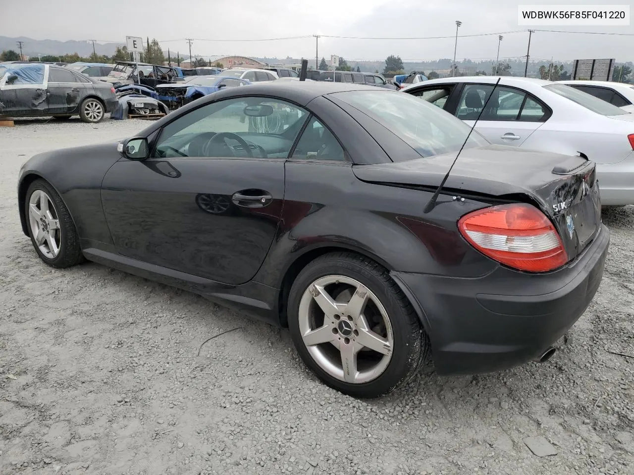 2005 Mercedes-Benz Slk 350 VIN: WDBWK56F85F041220 Lot: 76470624