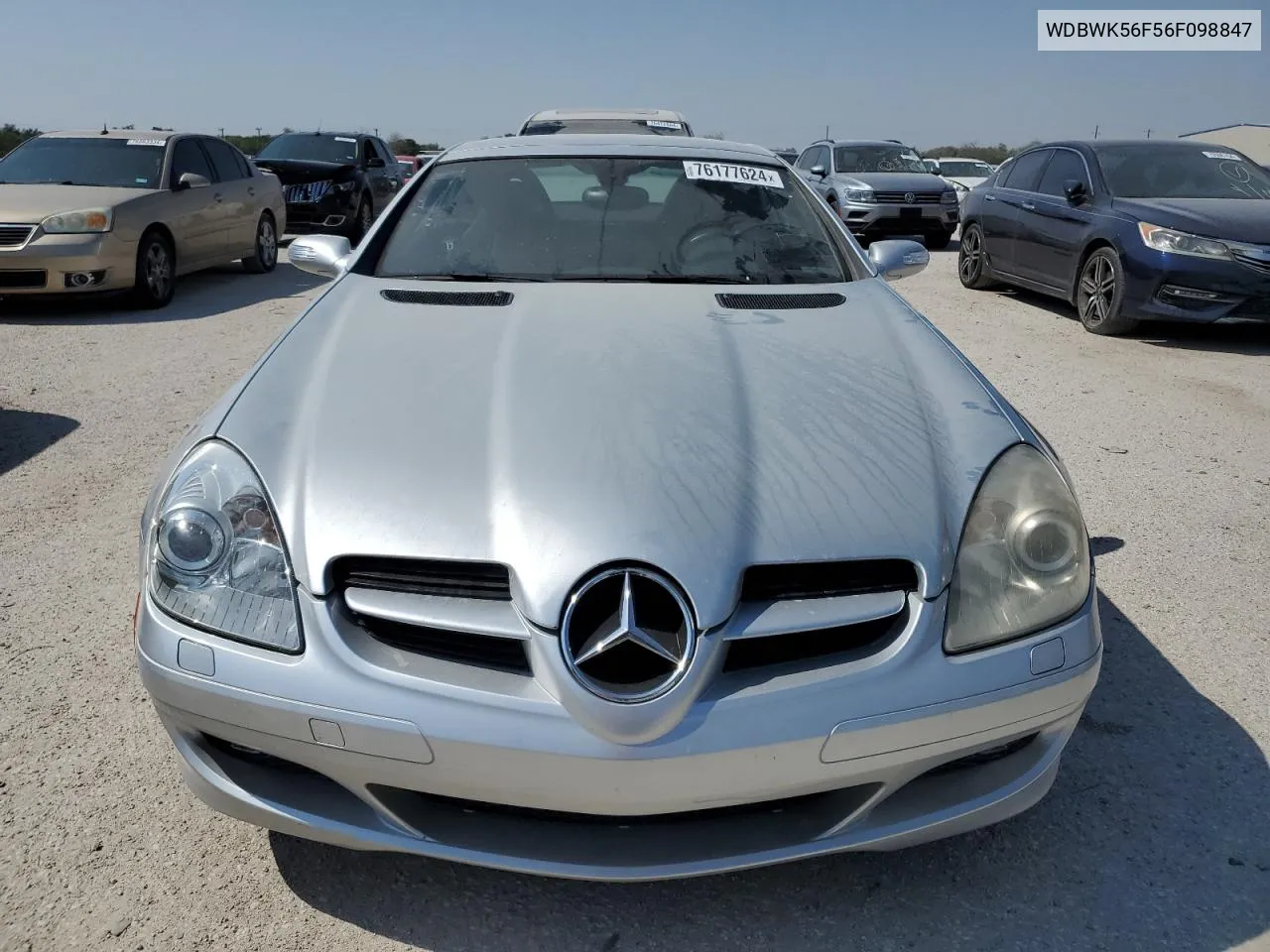 2006 Mercedes-Benz Slk 350 VIN: WDBWK56F56F098847 Lot: 76177624